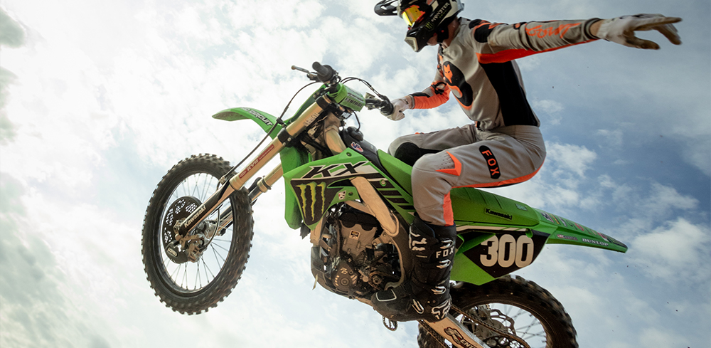 Motocross rider wearing Flexair one